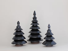Load image into Gallery viewer, Ker stoneware christmas trees handthrown handmade black. Jólatré leir steinleir svört handgerð rennd