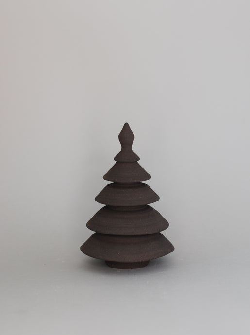 ker Handmade stoneware christmas tree black 