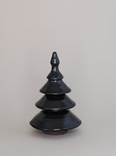 Load image into Gallery viewer, Ker stoneware christmas trees handthrown handmade black. Jólatré leir steinleir svört handgerð rennd