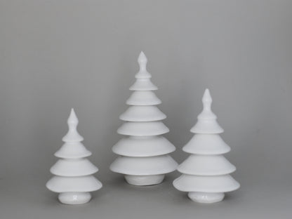 Ker Postulínsjólatré Postulíns jólatré Handmade porcelain christmas tree white